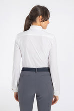 Laden Sie das Bild in den Galerie-Viewer, Turniershirt DAFNE &quot;A thousand buttons&quot;