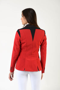 Lady horse riding jacket | model ALTEA | tech fabric | technical materials | technical fabric | riding | equestrian | Makebe | Made in Italy | clothing | jacket | riding jacket | free movememt system | comfort | comfort of movements | elastic materials | riding elastic jacket | elegance | red |