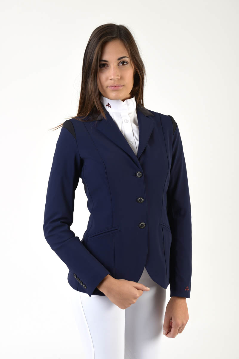 Lady horse riding jacket | model ALTEA | tech fabric | technical materials | technical fabric | riding | equestrian | Makebe | Made in Italy | clothing | jacket | riding jacket | free movememt system | comfort | comfort of movements | elastic materials | riding elastic jacket | elegance | blue |