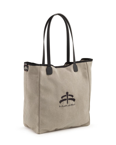 Makebe hay barn bag