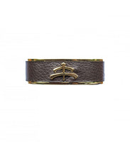 Load image into Gallery viewer, Leather and brass | bangle | Makebe | bracelet | fashion accessories | Made in Italy | riding fashion | calfskin | brown |
